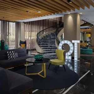 Qt 4*, Canberra Australia